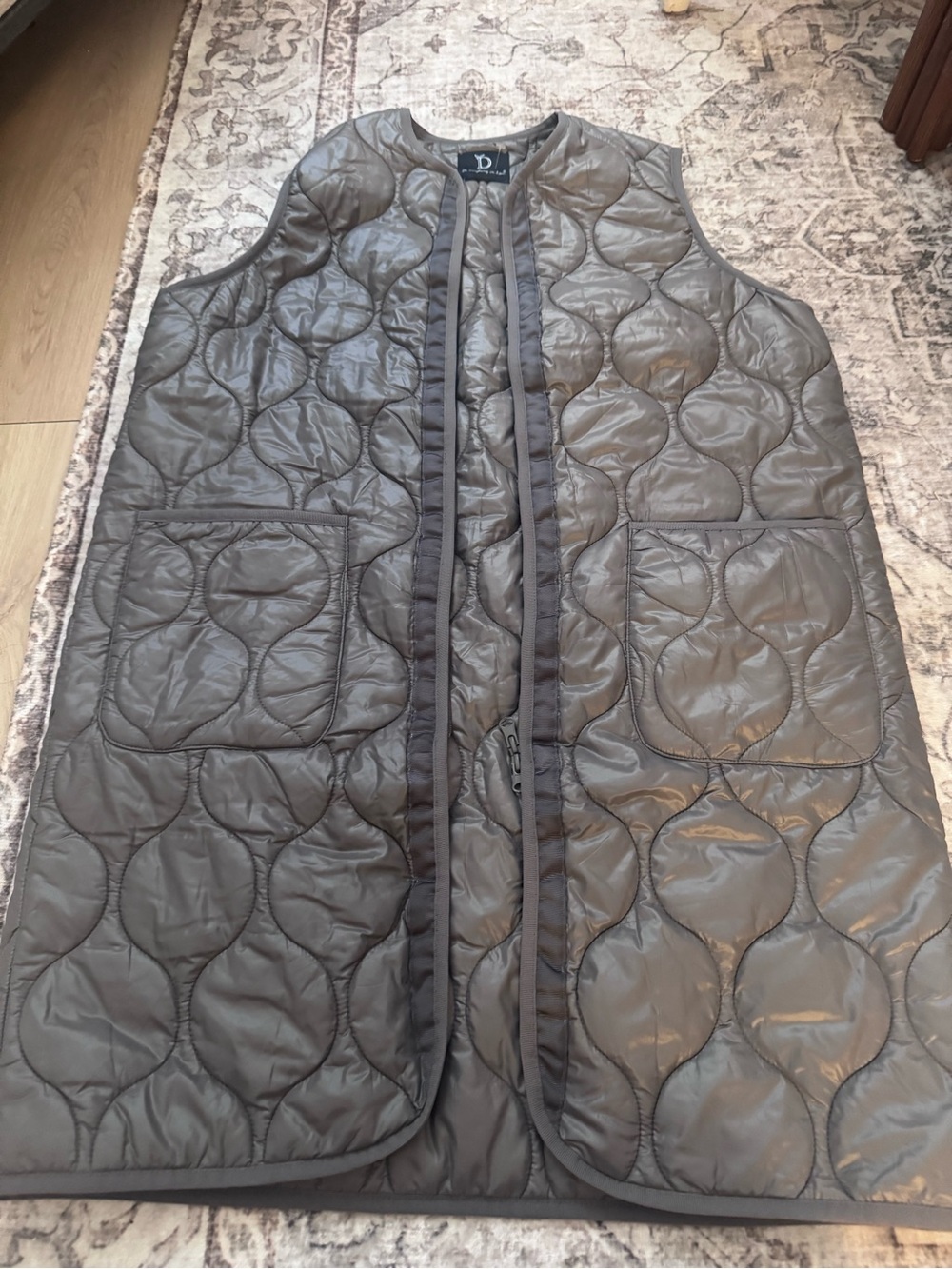 Love Quilted Sleeveless Vest - Dark Gray